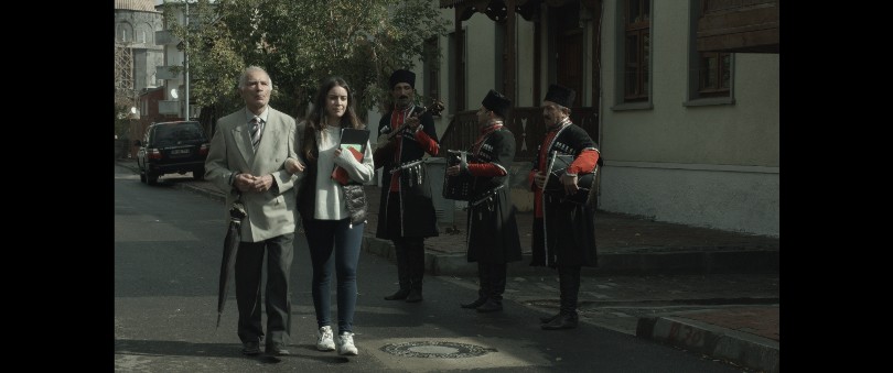 ORHAN PAMUK’A SÖYLEMEYİN KARS’TA ÇEKTİĞİM FİLMDE KAR ROMANI DA VAR