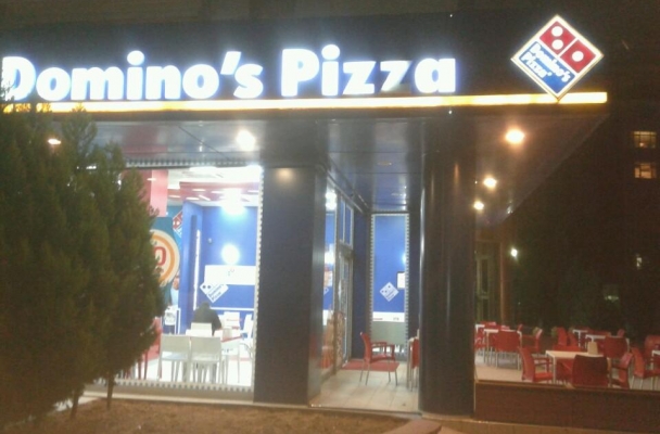 Domino's Pizza (Gazimuhtarpaşa)