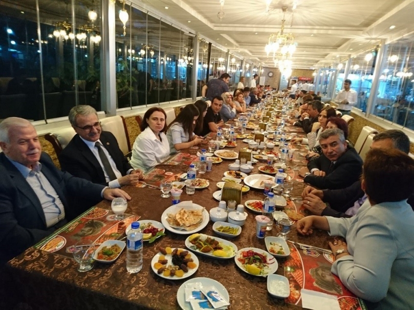 Savcı, Denetimli Serbestlik personeli ve yükümlüler iftarda buluştu