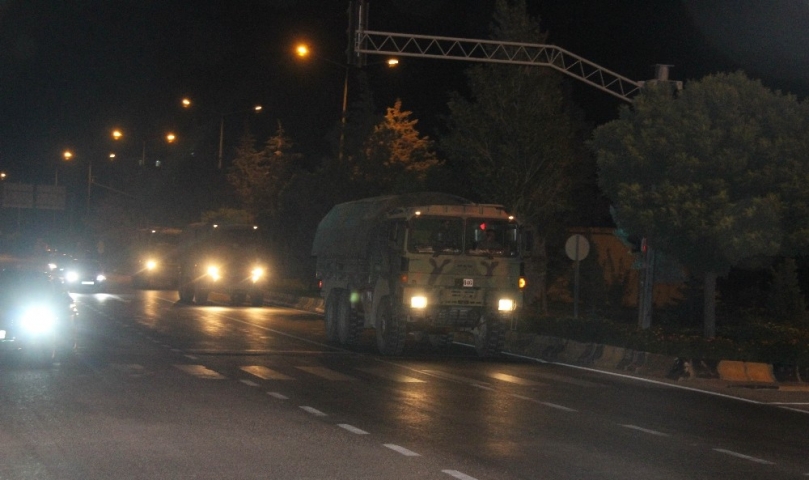 Suriye sınırına askeri sevkıyat devam ediyor