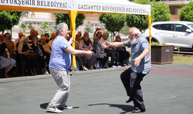 Büyükşehir’den Dünya Alzaymır Farkındalık Ayı etkinliği