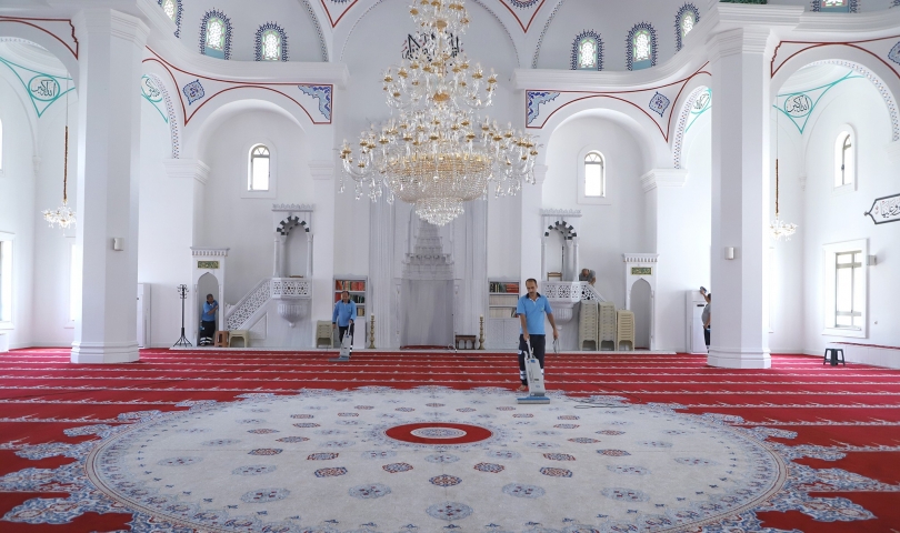 Şehitkamil’deki camiler bayram namazına hazır