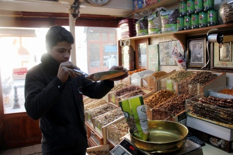 Yılbaşı çerezleri tezgahta kaldı