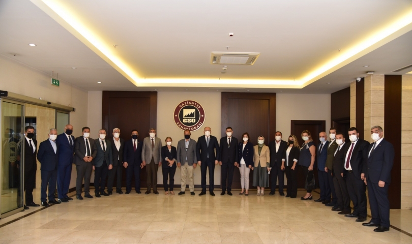GSO’da Gaziantep Milletvekili Nejat Koçer’in katılımıyla gündem değerlendirme toplantısı yapıldı