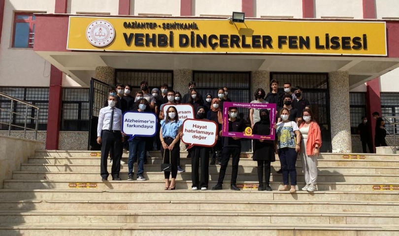 Büyükşehir’den 21 Eylül Dünya Alzaymır Günü için öğrencilere seminer!