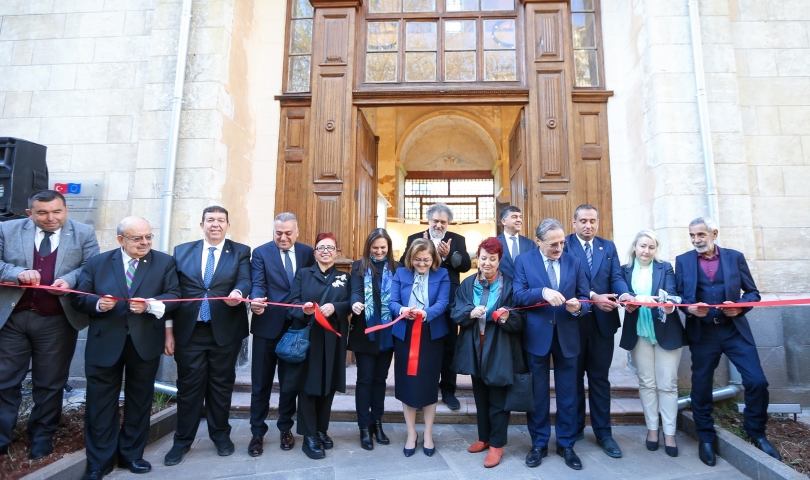 Türk Arkeoloji ve Kültürel Miras Enstitüsü’nde ilk sergi açıldı