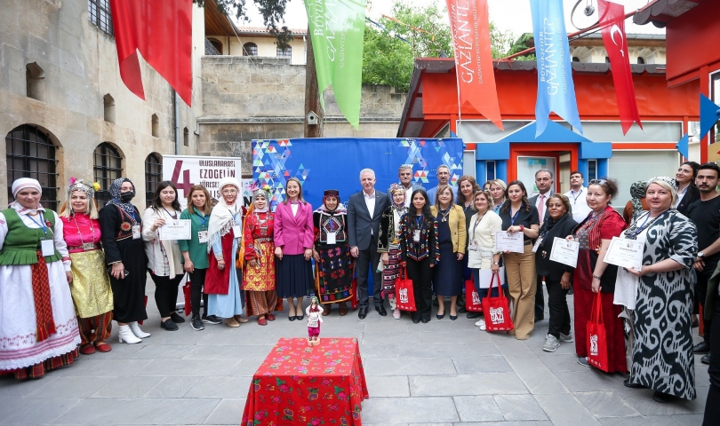 Başkan Şahin’den 4 yıldır Gaziantep’te sergilenen bez bebekler için müze müjdesi!