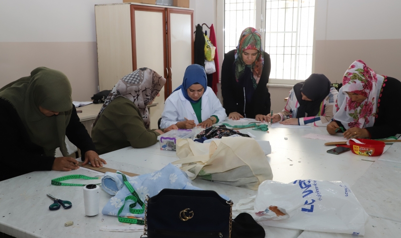 Şehitkamilli kadınlardan giyim kursuna yoğun talep