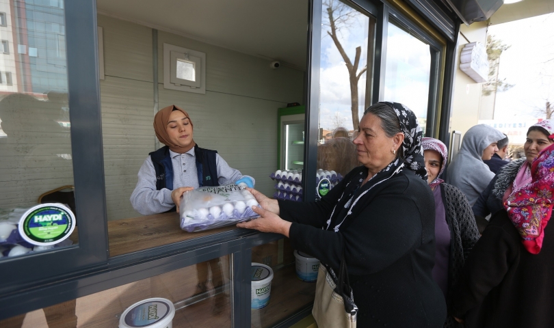 Gaziantep Büyükşehir’in HAYDİ büfeleri, şarküteri ürünlerinin satışına başladı