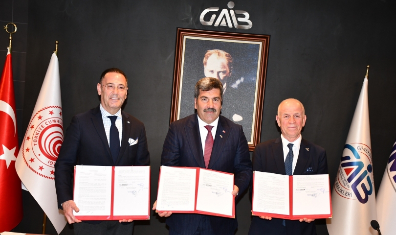 Türk halı sektörü için tarihi  imza