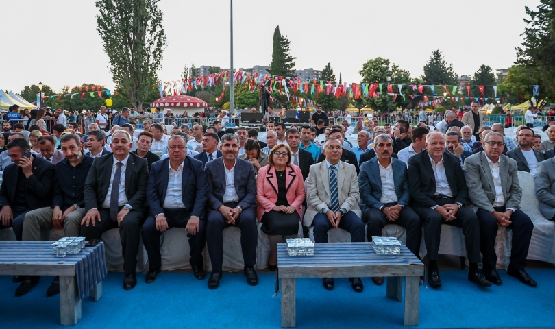 Geleneksel Değerler Ve Yöresel Kültürler Gaziantep’te Bir Araya Geldi