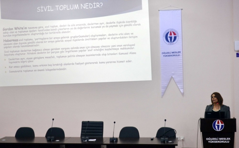 Petekbaşı'dan Sivil Toplum gönüllülük konferansı