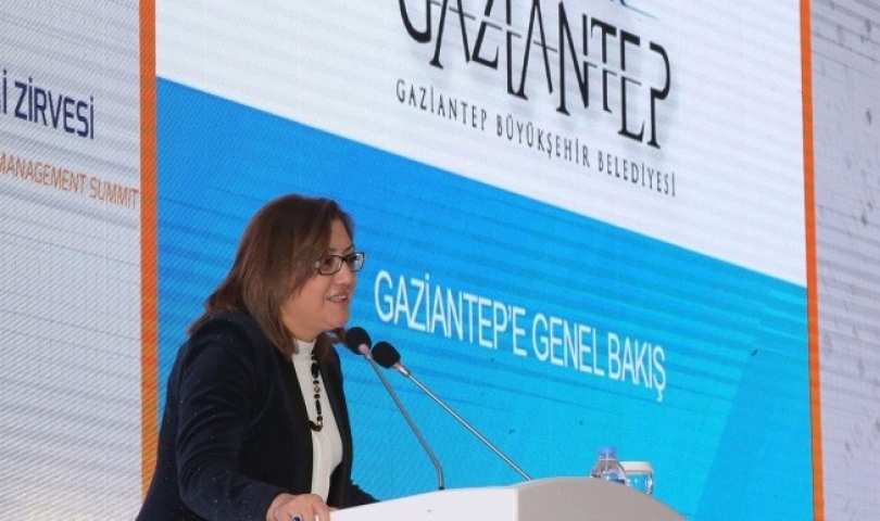 Fatma Şahin "15 Temmuz başarılı olsaydı Suriyeli kardeşlerimizin sorununu biz de yaşayacaktık"