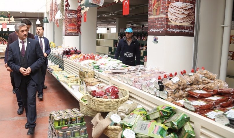 Şahinbey Belediyesi Köy Pazarına Vatandaşlardan Yoğun İlgi