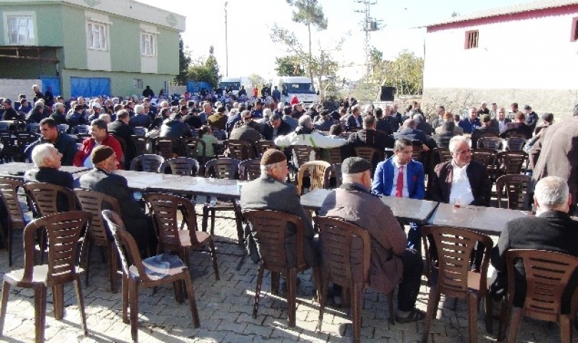 Milletvekili aday adayının annesi için mevlit okutuldu