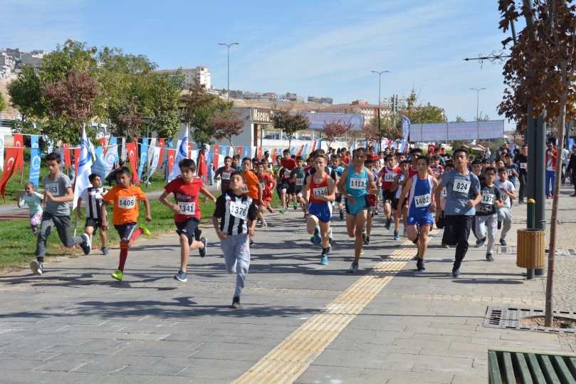 Yeşilvadi Parkı’nda, Cumhuriyet İçin Koştular