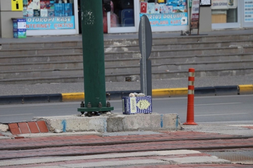 Gaziantep Valiliği önünde bomba paniği