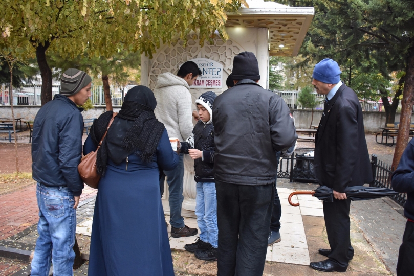 Büyükşehir Çorba Çeşmeleriyle İnsanların İçini Isıtıyor