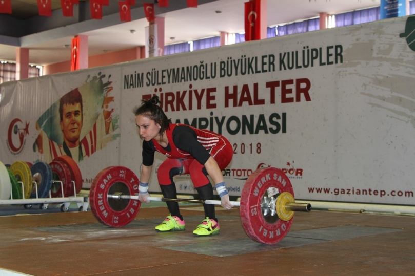 Naim Süleymanoğlu Kulüpler Türkiye Halter Şampiyonası Başladı