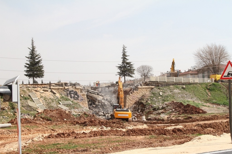 Grand Kavşağı’nda Gaziray Çalışması Başladı