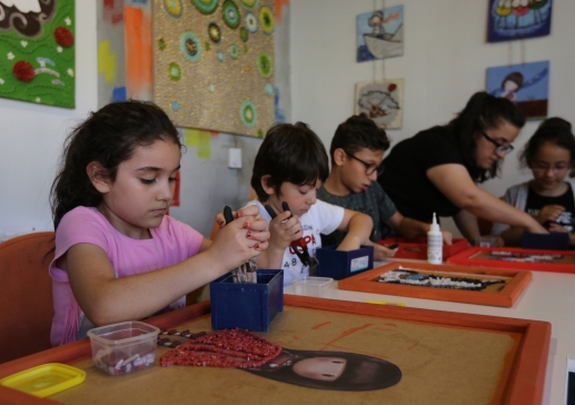 Çocuk Sanat Merkezi, Yaz Kurslarıyla Renklendi