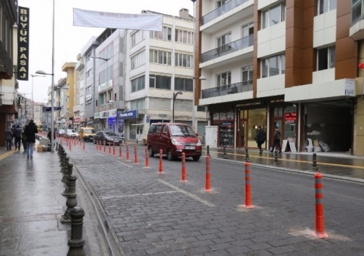 Karagöz'de parkomatlar kaldırıldı