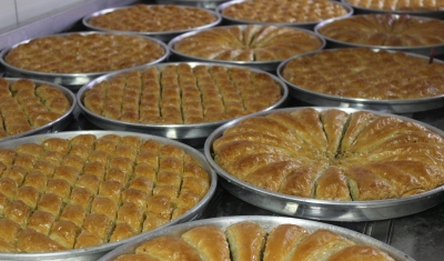 Baklavacılarda bayram mesaisi