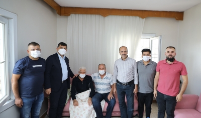 Başkan Fadıloğlu, hastaları evlerinde ziyaret etti