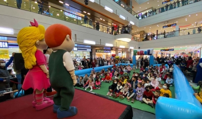Sanko Park AVM’de Pırıl ve Arkadaşları çocuklarla buluştu