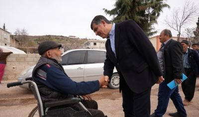 Şehitkamil’deki afetzedelere gıda ve hijyen paketi desteği verildi