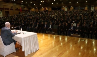 Gaziantep'te 'İslam'da Sünnetin Önemi ve Aile' konferansı