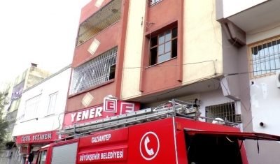 Gaziantep'te yangın: 1 ölü, 3 yaralı