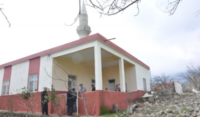 Lojmansız camiye imam bulunamıyor